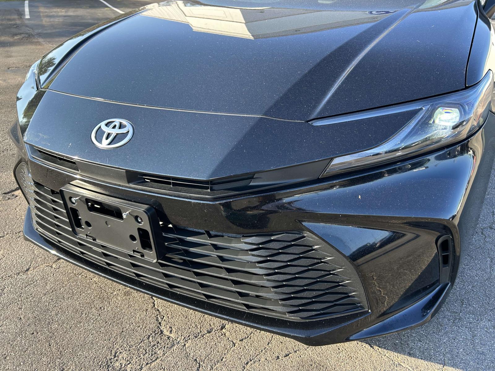 Used 2025 Toyota Camry Hybrid Sedan