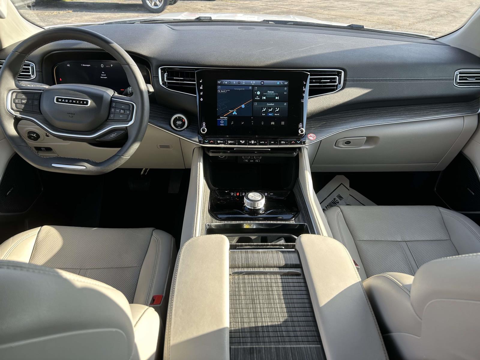 Used 2024 Jeep Wagoneer SUV