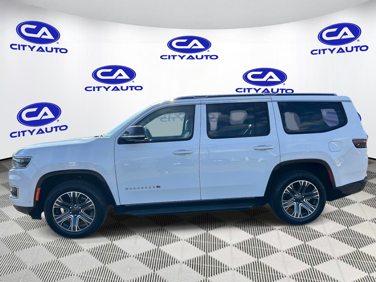 Used 2024 Jeep Wagoneer SUV