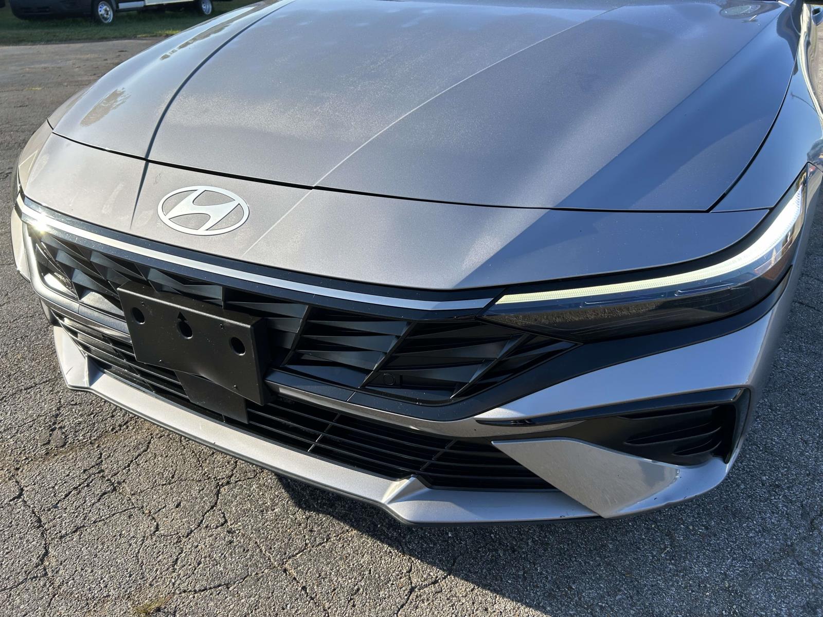 Used 2025 Hyundai Elantra Hybrid Sedan
