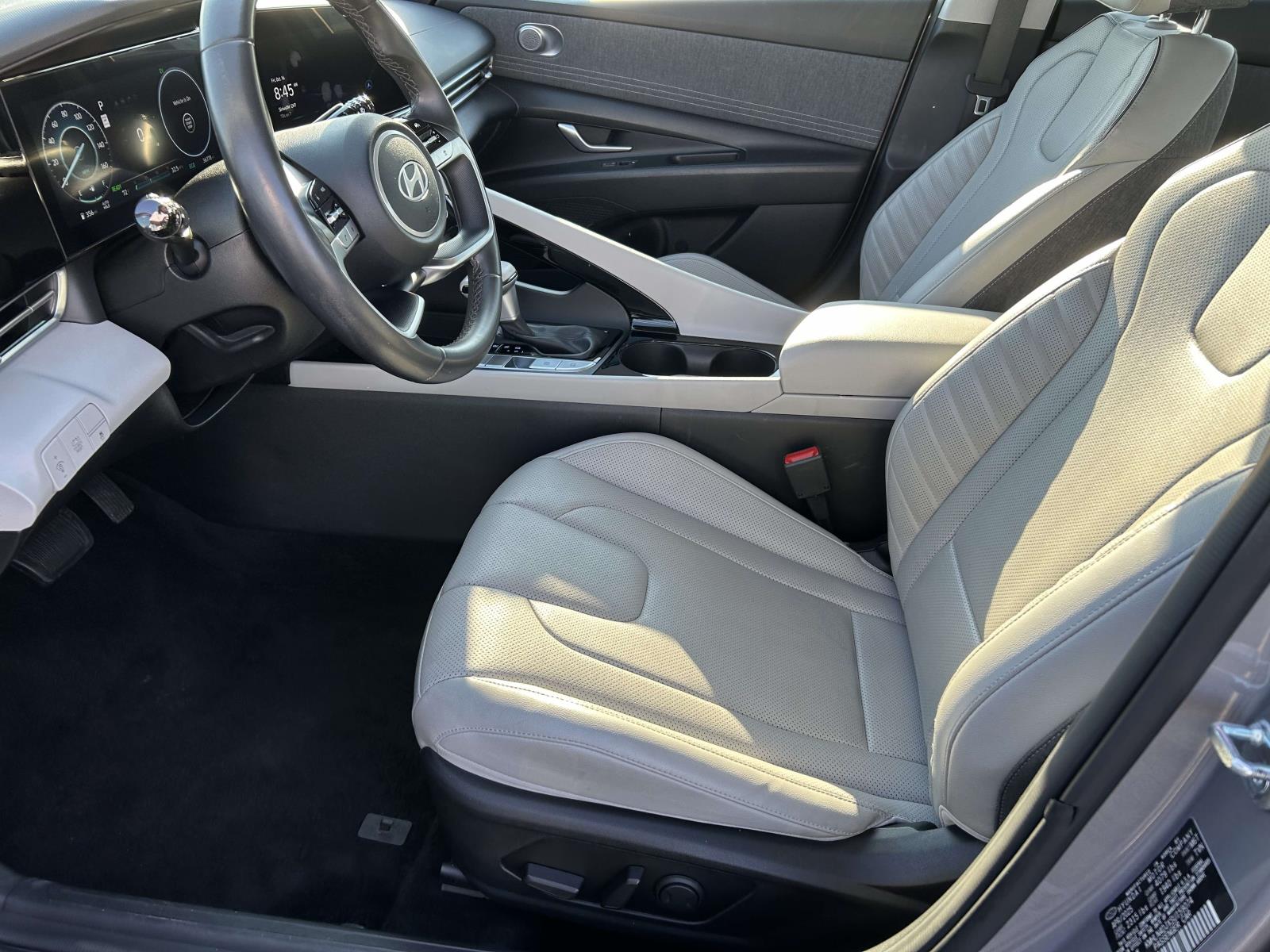 Used 2025 Hyundai Elantra Hybrid Sedan