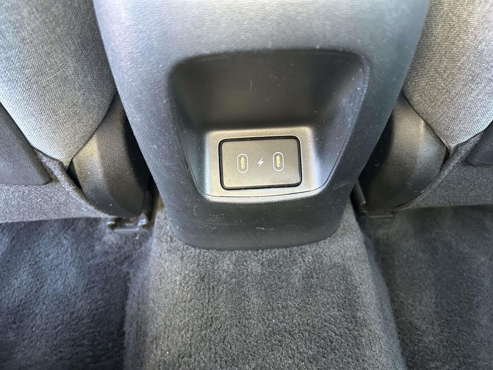 Used 2025 Hyundai Elantra Hybrid Sedan