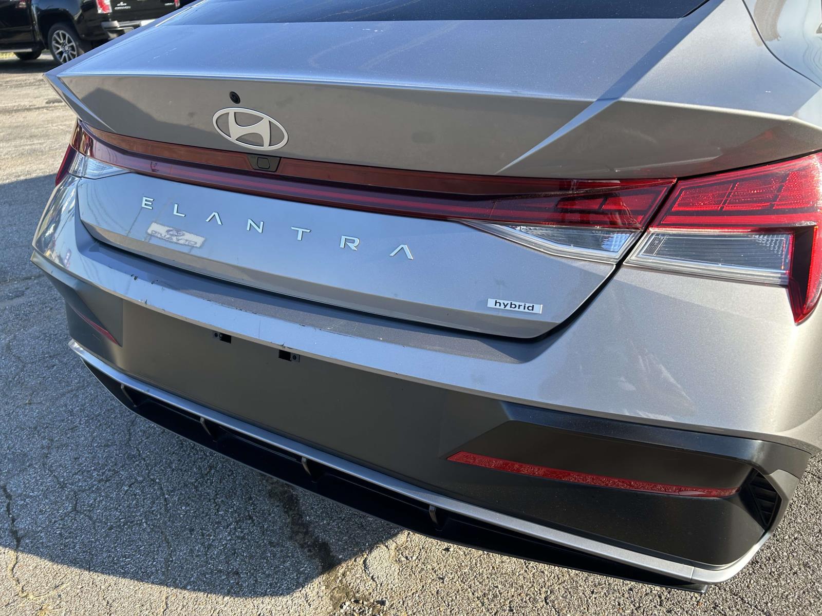 Used 2025 Hyundai Elantra Hybrid Sedan