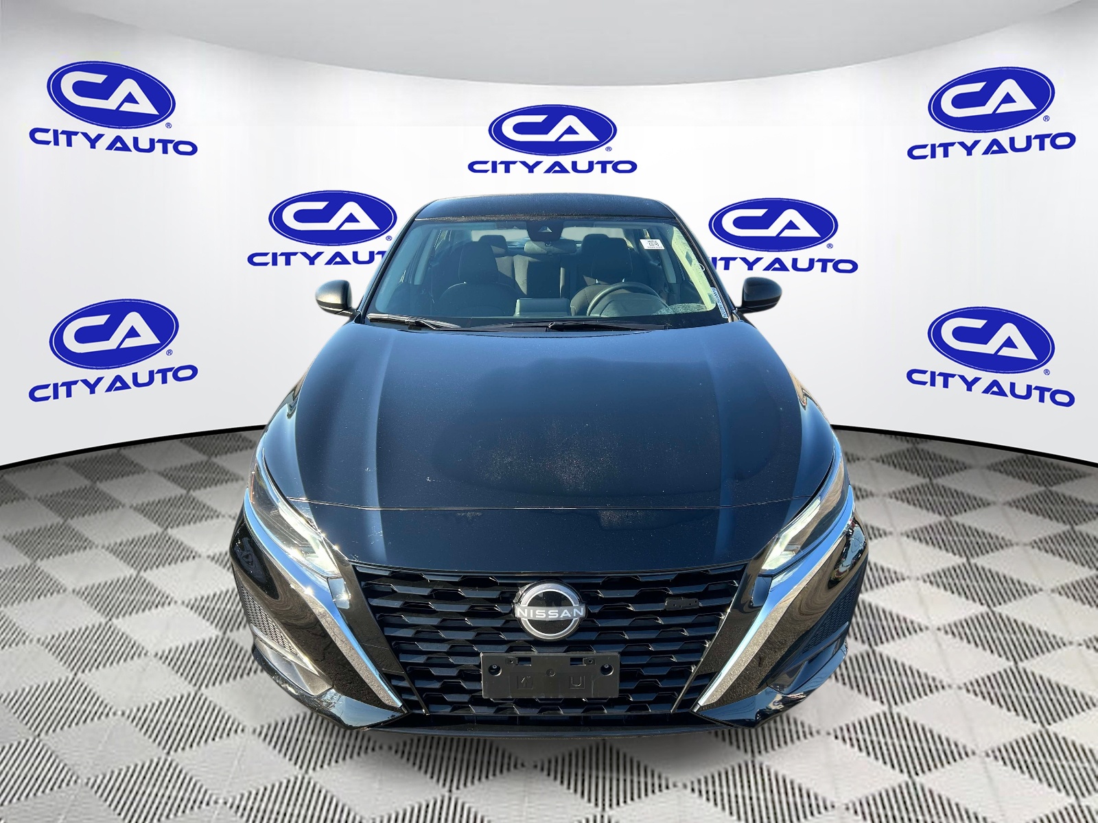 Used 2025 Nissan Altima Sedan