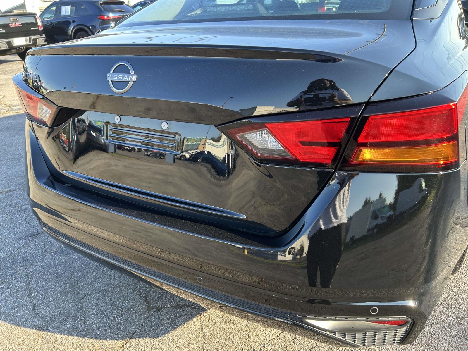 Used 2025 Nissan Altima Sedan