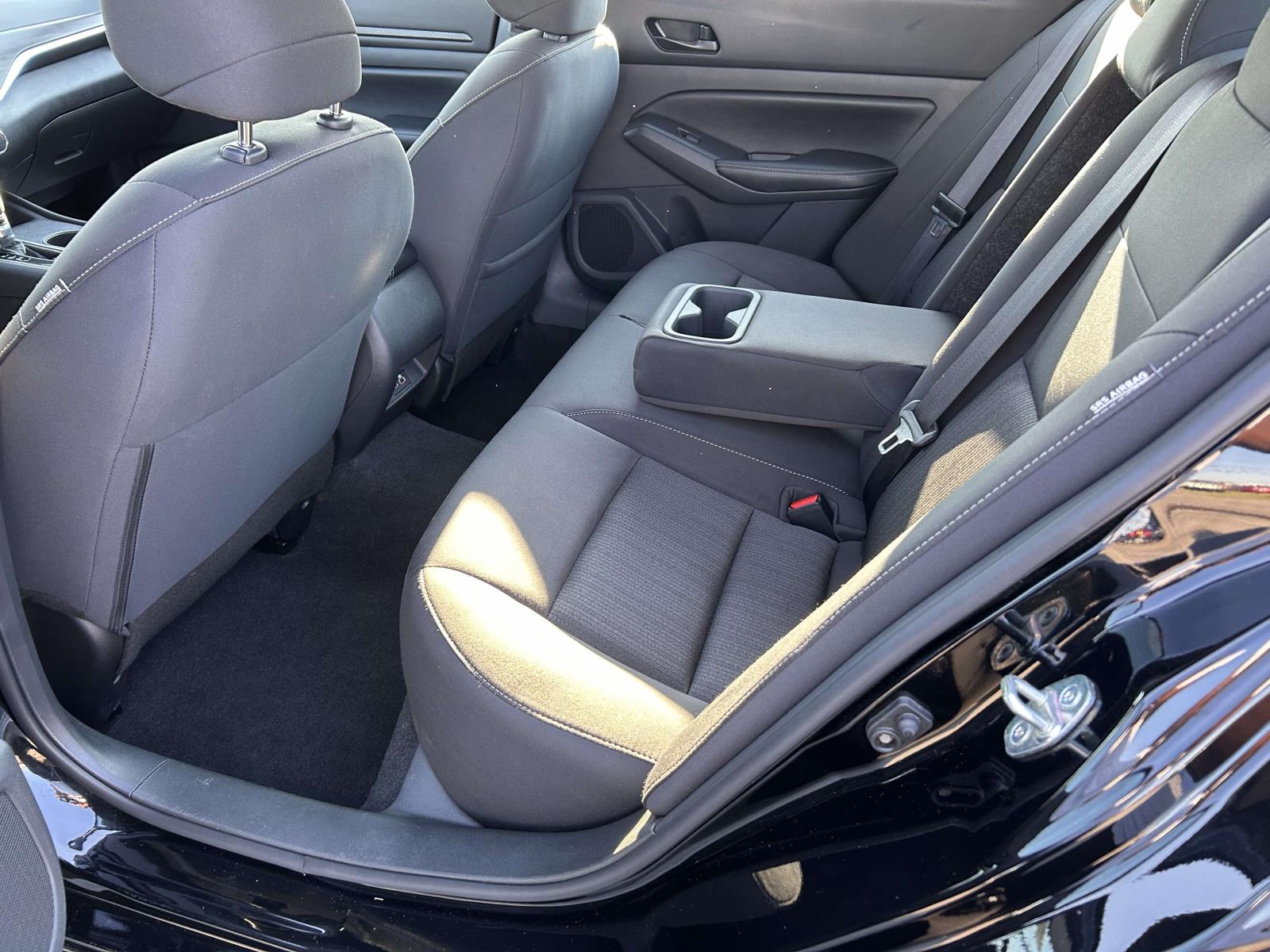 Used 2025 Nissan Altima Sedan