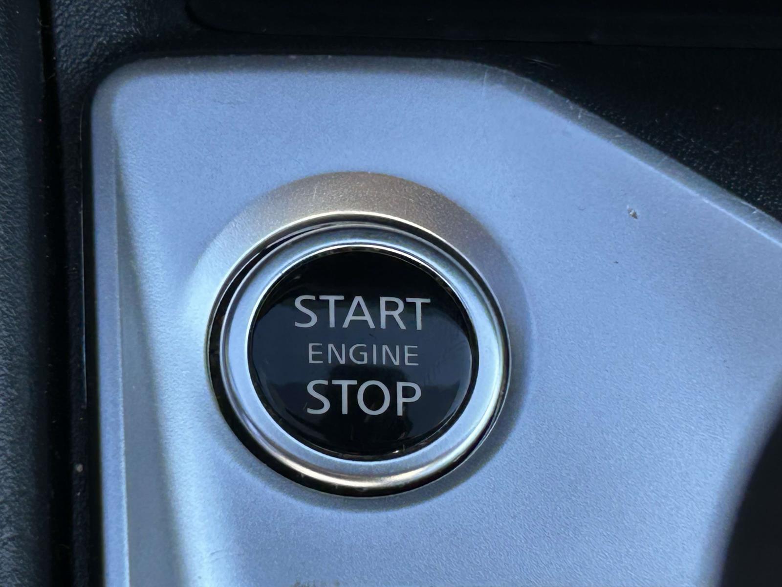 Used 2025 Nissan Altima Sedan