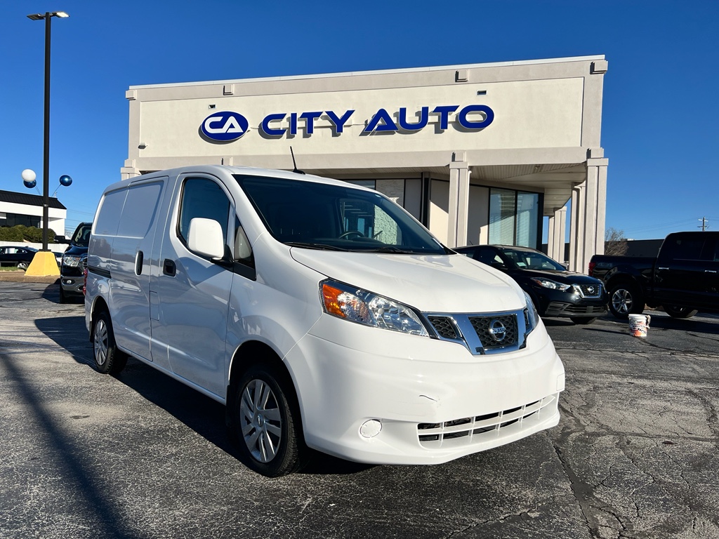 2020 Nissan NV200 SV's photo