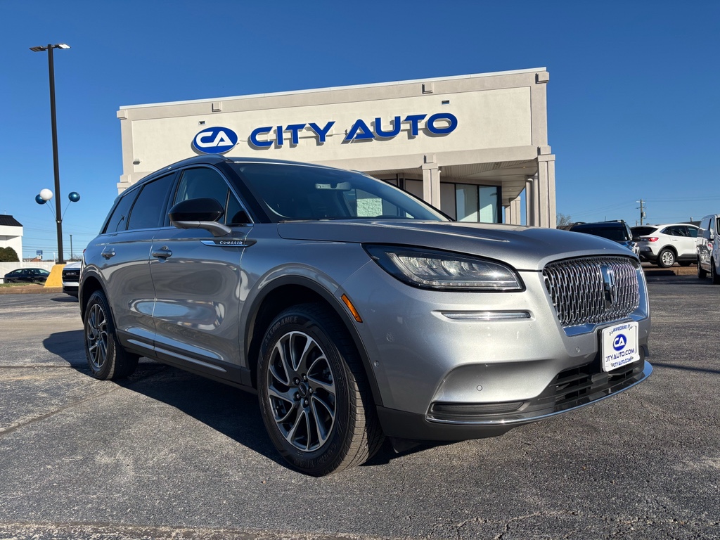 2022 Lincoln Corsair Base