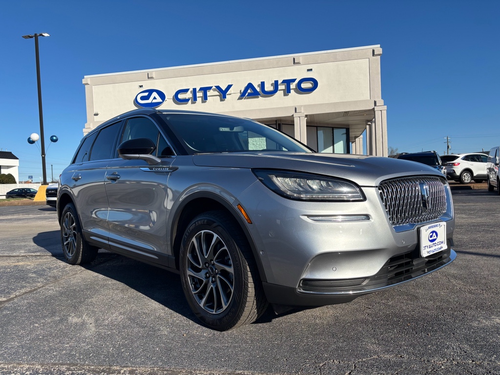 2022 Lincoln Corsair Base