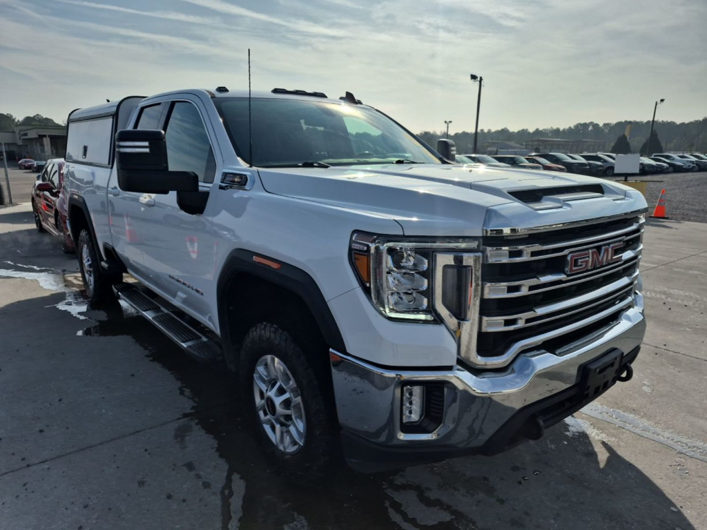 2022 GMC Sierra 2500HD SLE's photo