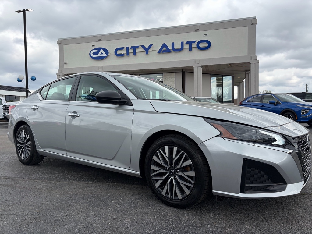 2024 Nissan Altima SV