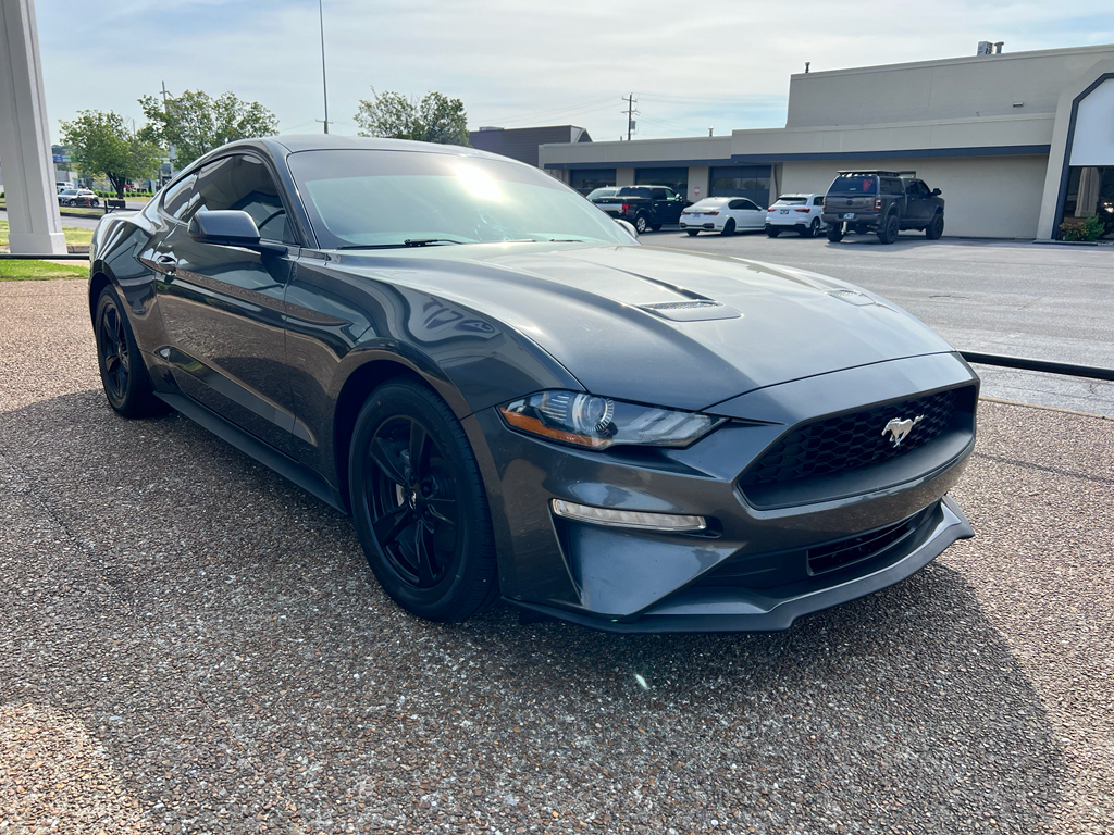 2020 Ford Mustang EcoBoost