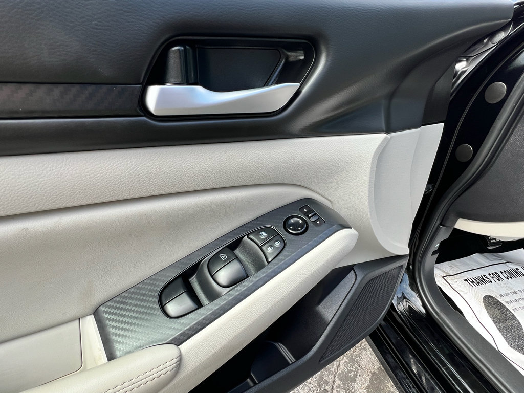 2025 Nissan Altima SV - Photo 21