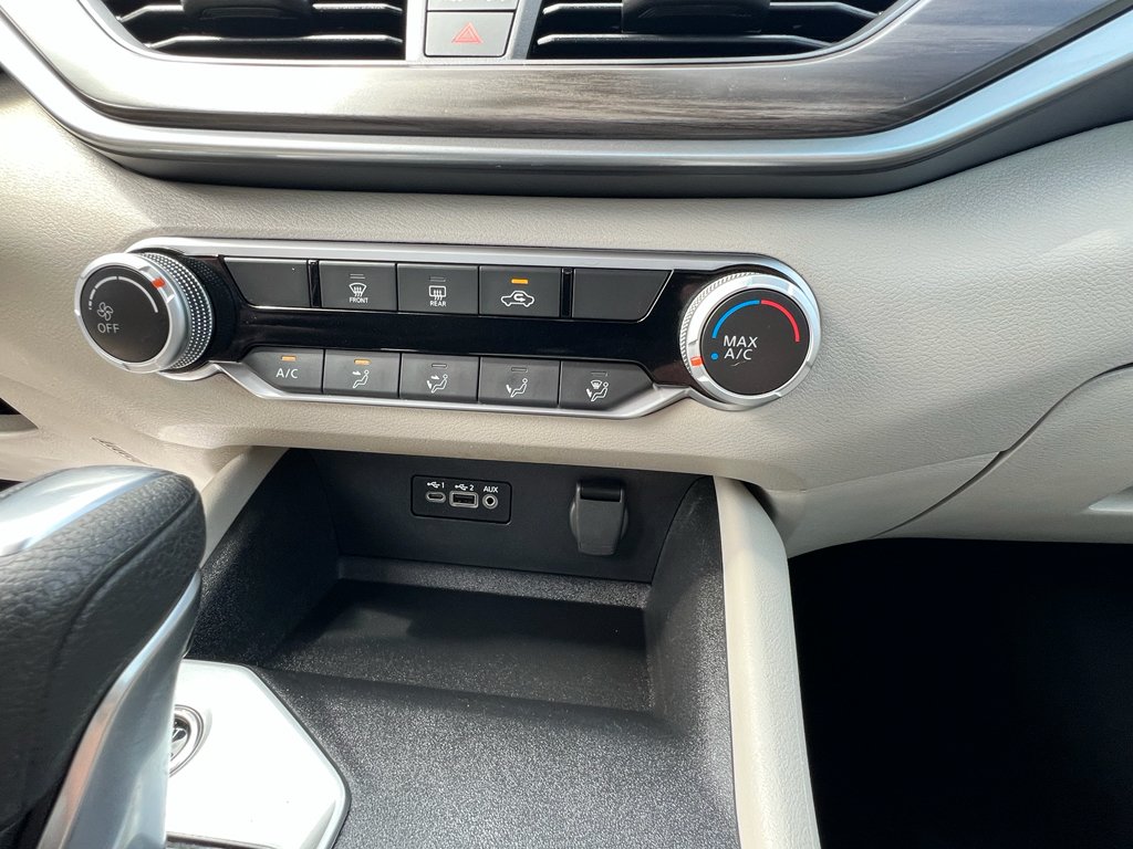 2025 Nissan Altima SV - Photo 27