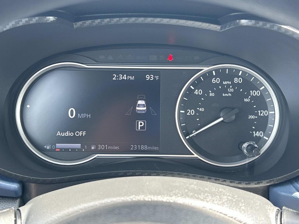 2025 Nissan Versa Sedan SV - Photo 28