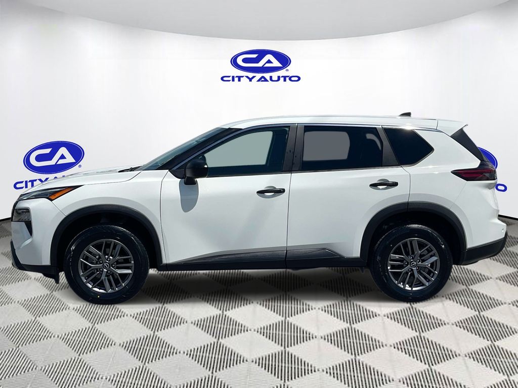 Used 2024 Nissan Rogue SUV