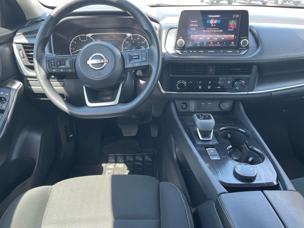 Used 2024 Nissan Rogue SUV