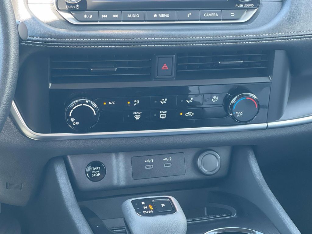 Used 2024 Nissan Rogue SUV