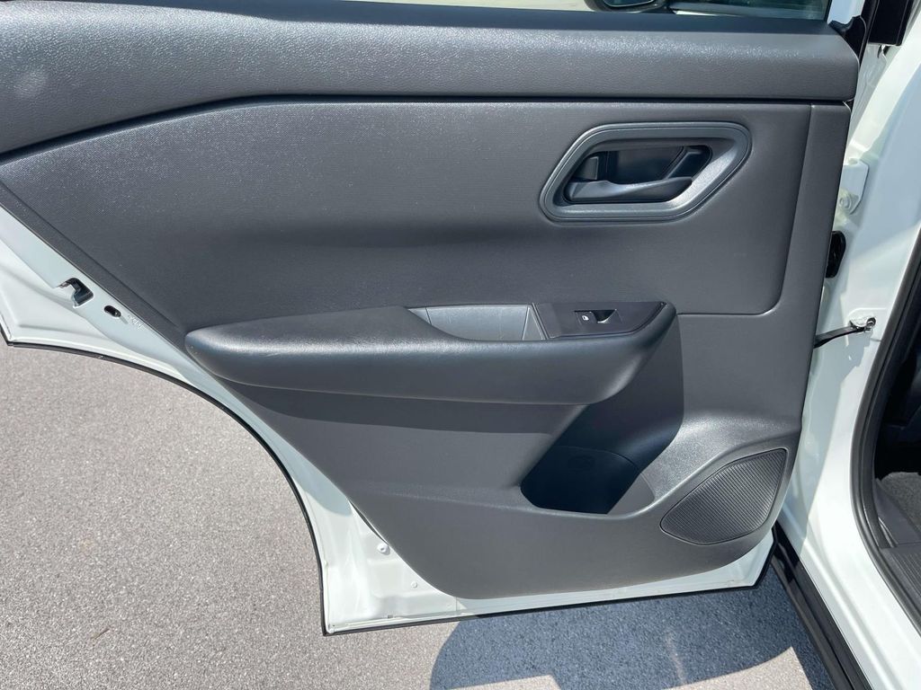 Used 2024 Nissan Rogue SUV