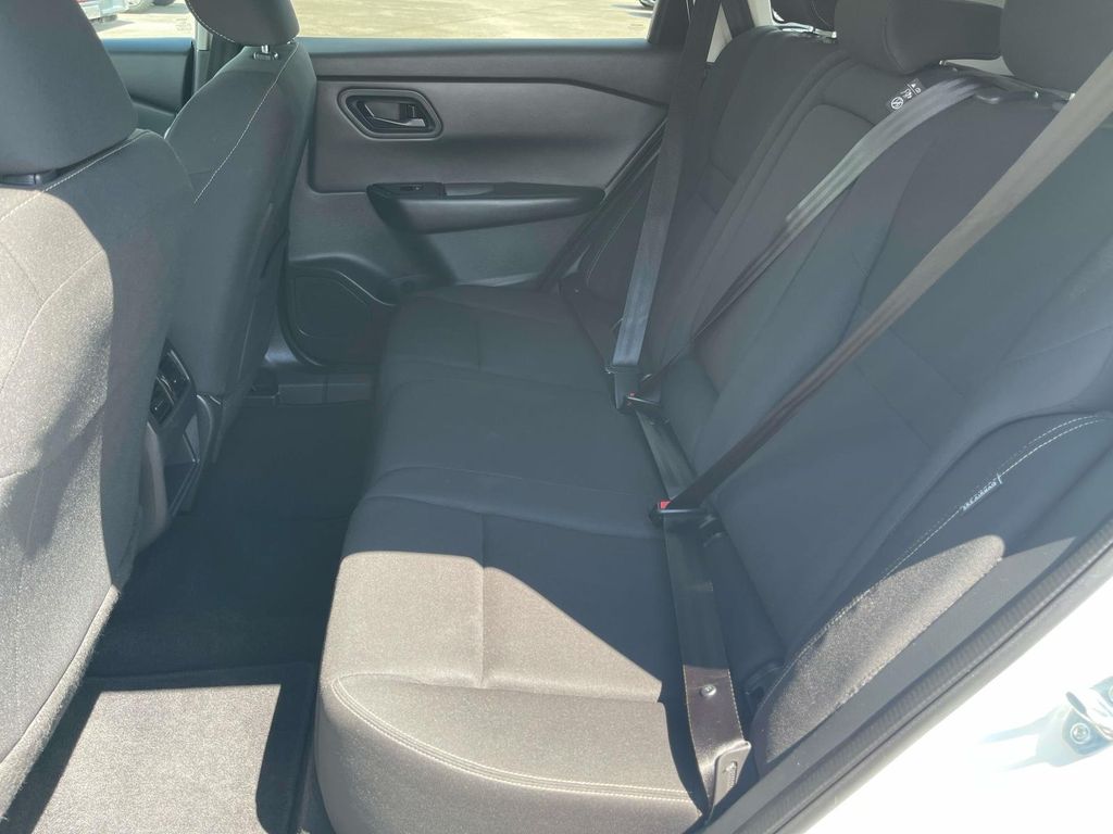 Used 2024 Nissan Rogue SUV