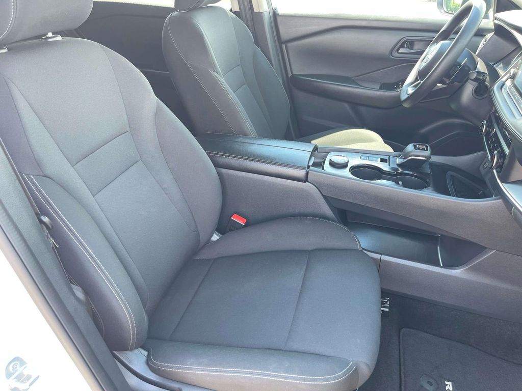 Used 2024 Nissan Rogue SUV
