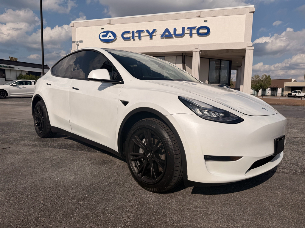 2020 Tesla Model Y Long Range Dual Motor All-Wheel Drive's photo