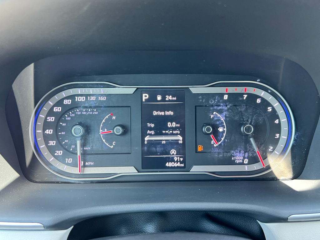 Vehicle photo 35