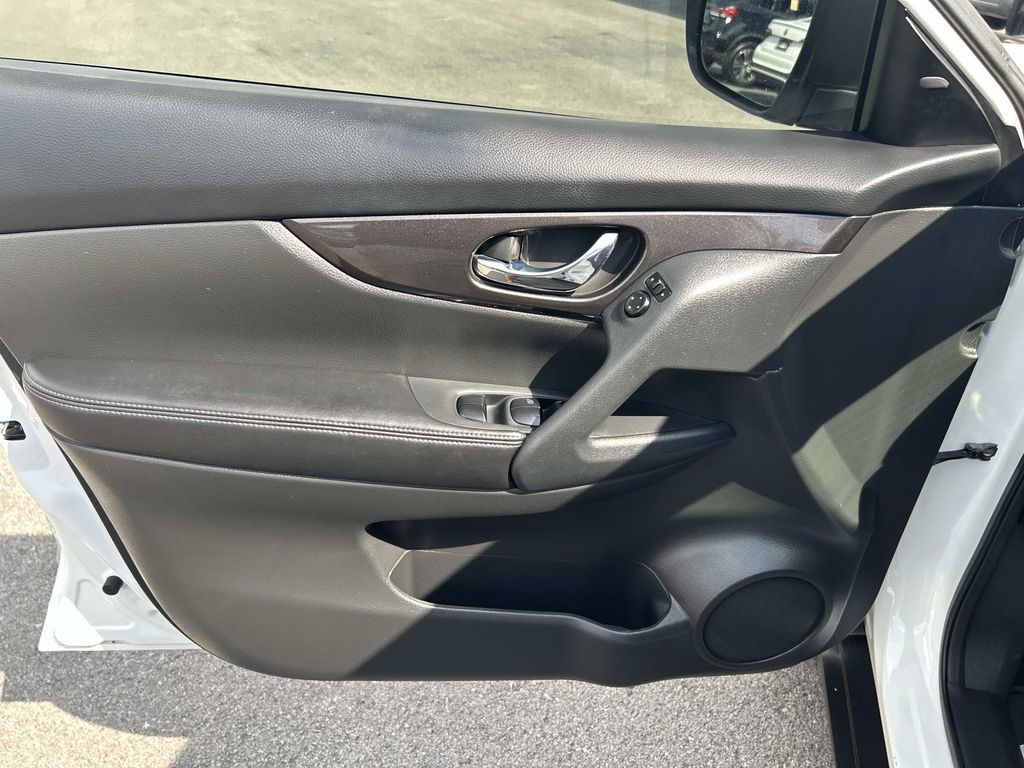 Used 2019 Nissan Rogue SUV