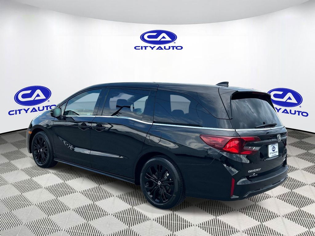 Used 2025 Honda Odyssey Van