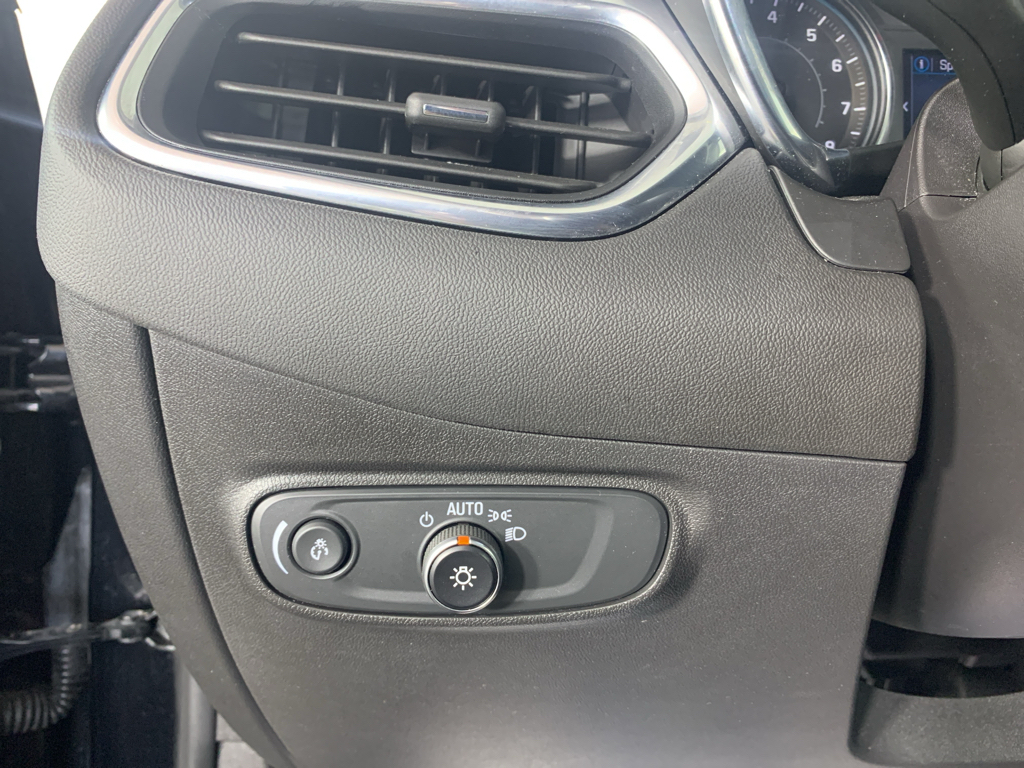 Used 2023 Chevrolet Equinox SUV