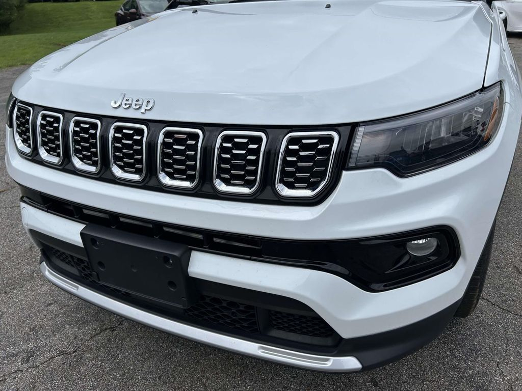 Used 2025 Jeep Compass SUV