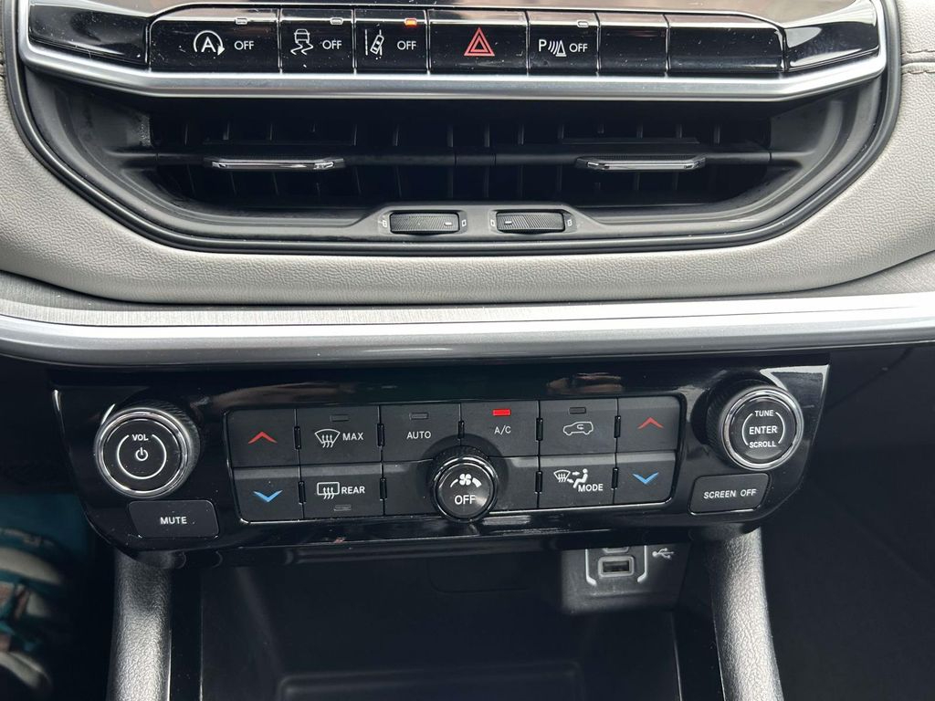 Used 2025 Jeep Compass SUV