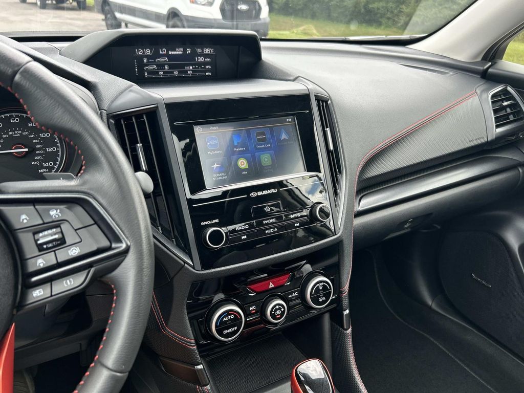 Vehicle photo 29