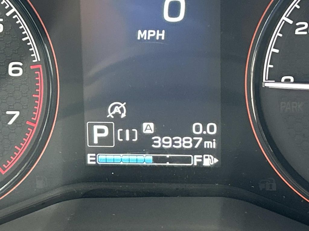 Vehicle photo 39