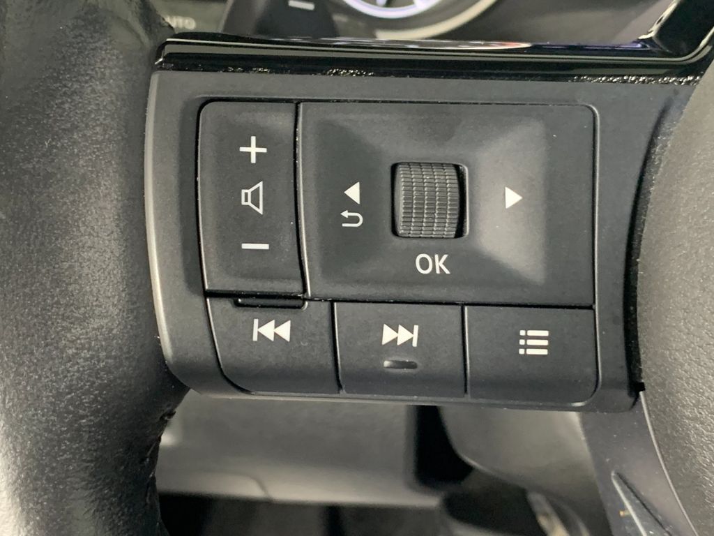 Used 2023 Nissan Rogue SUV