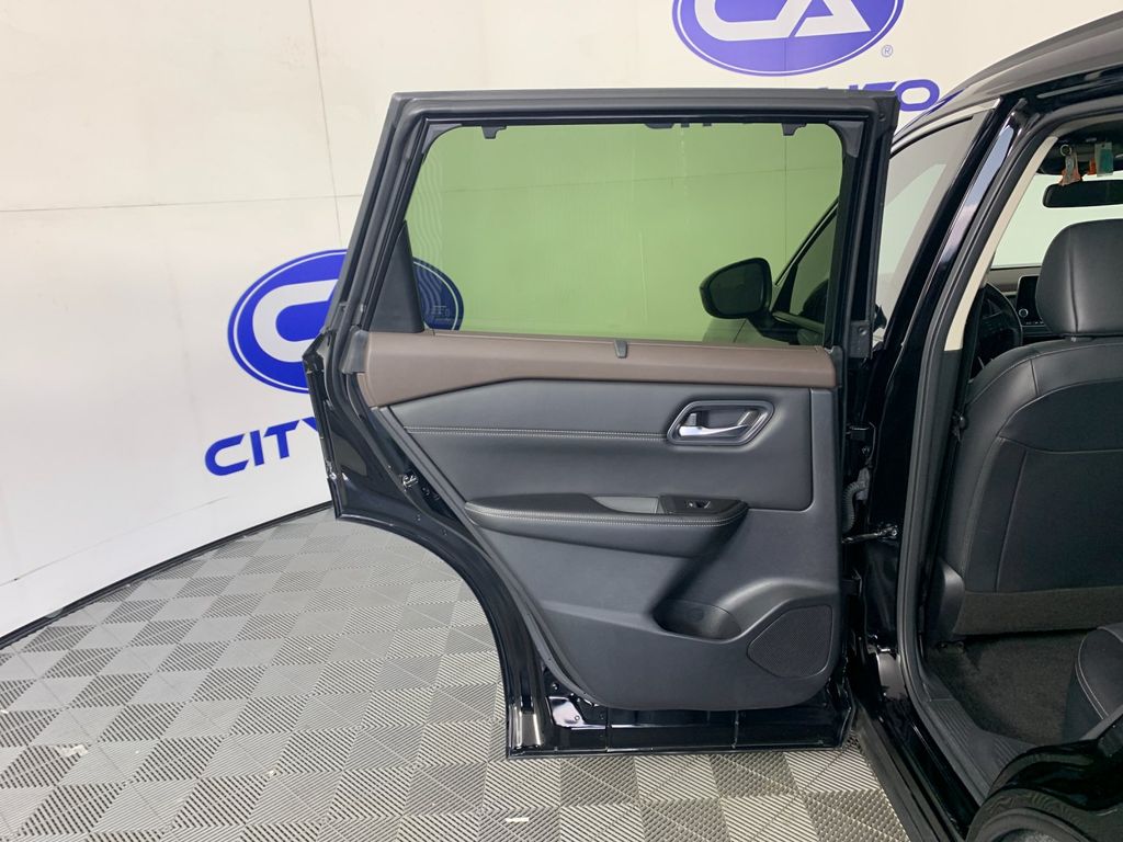 Used 2023 Nissan Rogue SUV