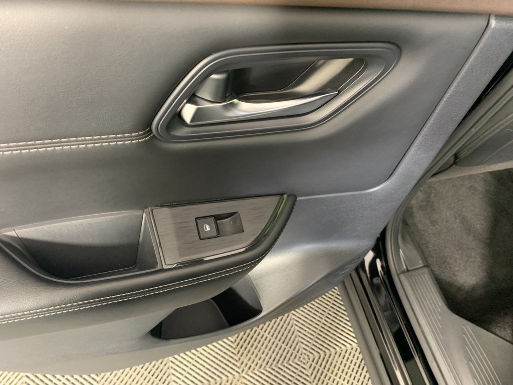 Used 2023 Nissan Rogue SUV
