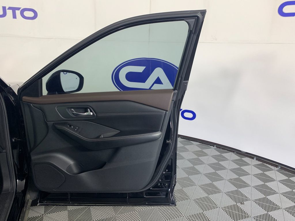 Used 2023 Nissan Rogue SUV