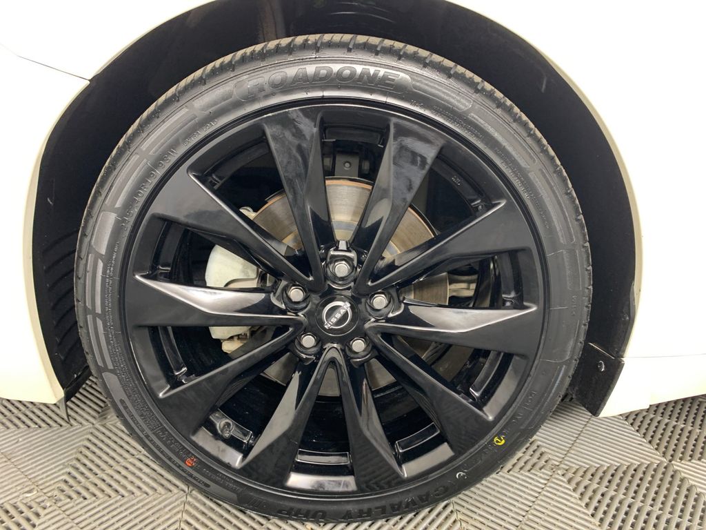 Used 2023 Nissan Maxima Sedan