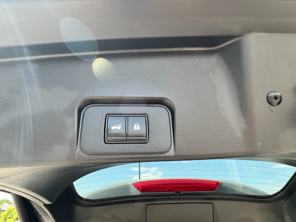 Used 2022 Nissan Rogue SUV