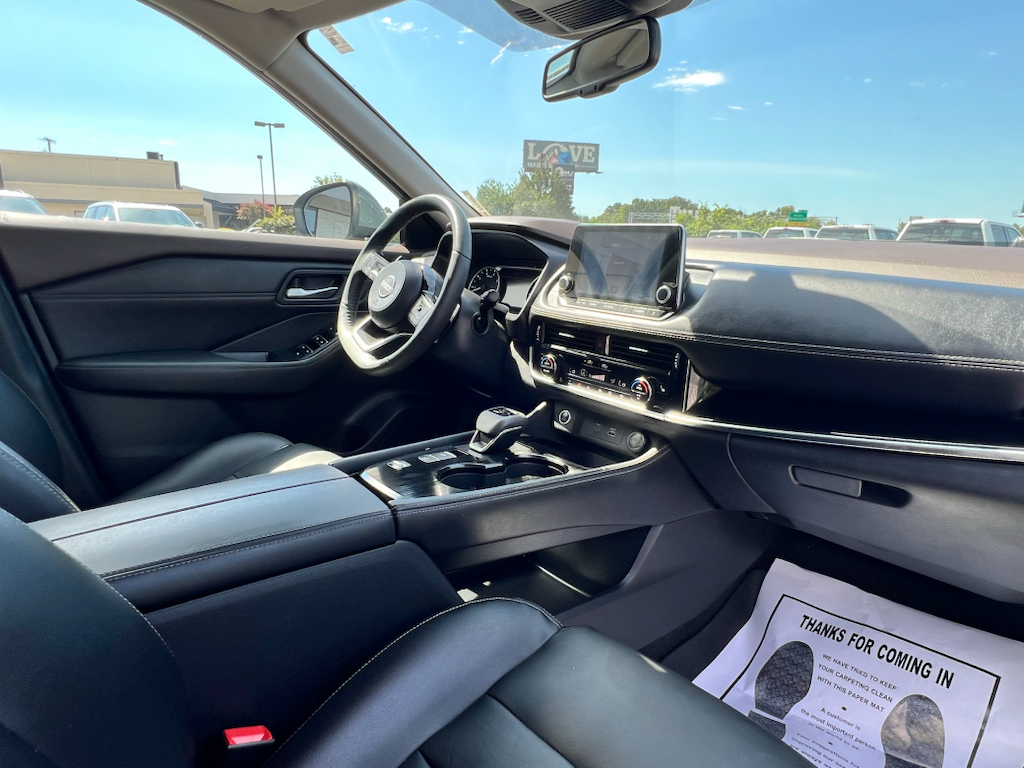 Used 2022 Nissan Rogue SUV