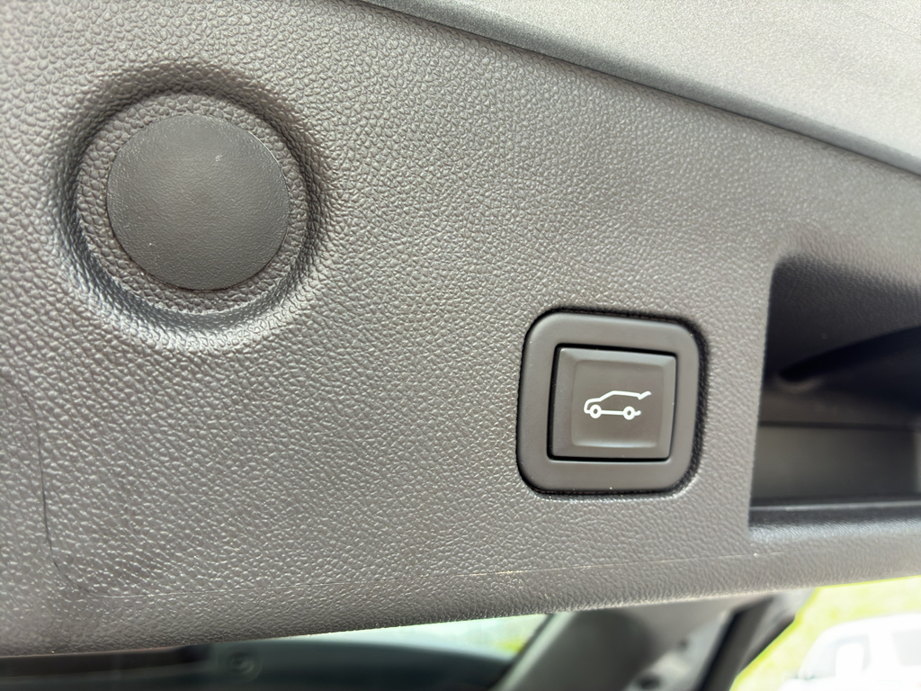 Used 2024 Chevrolet Equinox SUV