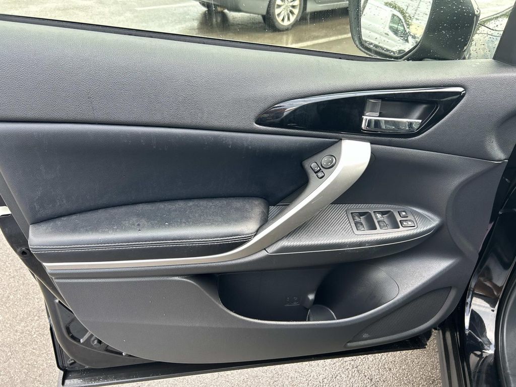 Used 2024 Mitsubishi Eclipse Cross SUV