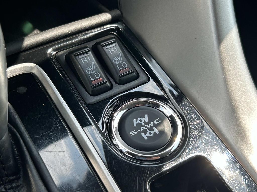 Used 2024 Mitsubishi Eclipse Cross SUV