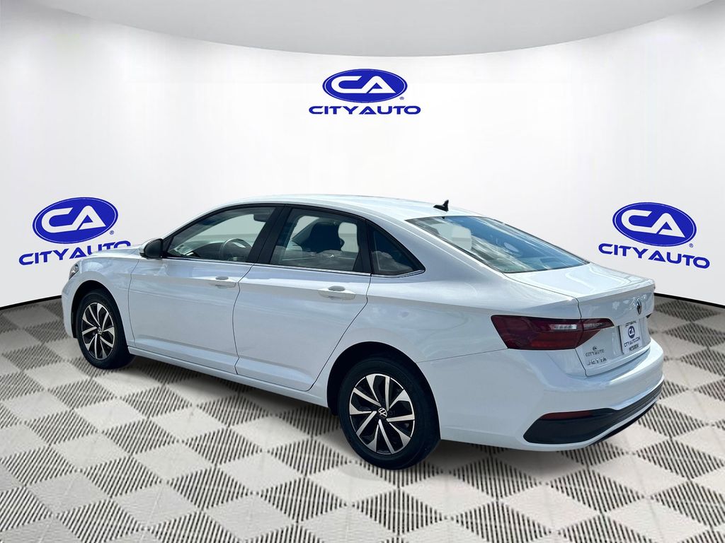 Used 2024 Volkswagen Jetta Sedan