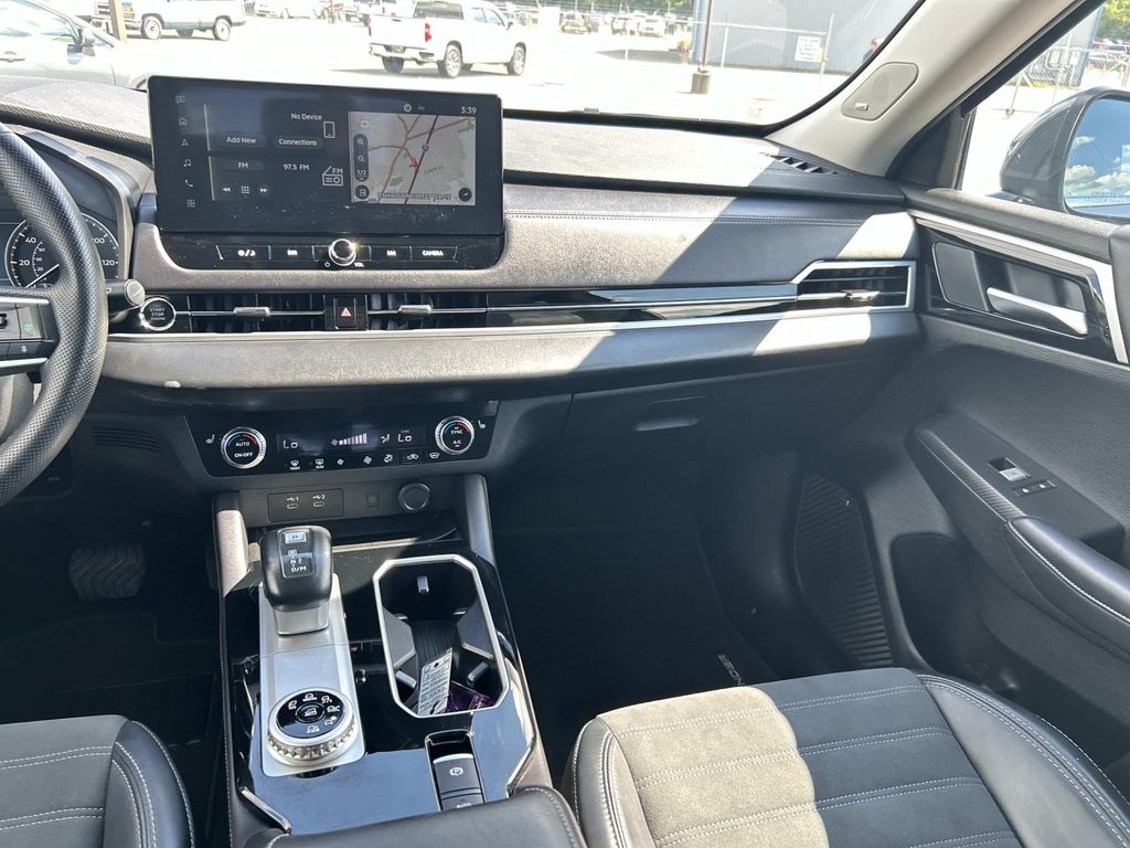 Used 2025 Mitsubishi Outlander SUV