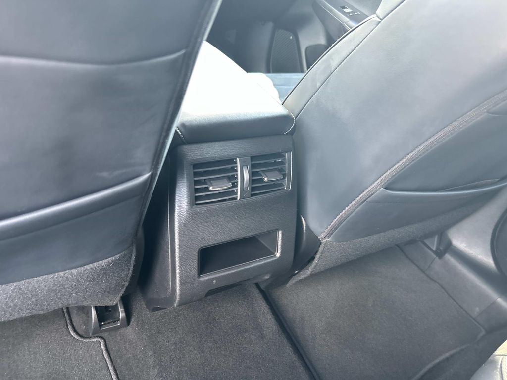 Used 2025 Mitsubishi Outlander SUV