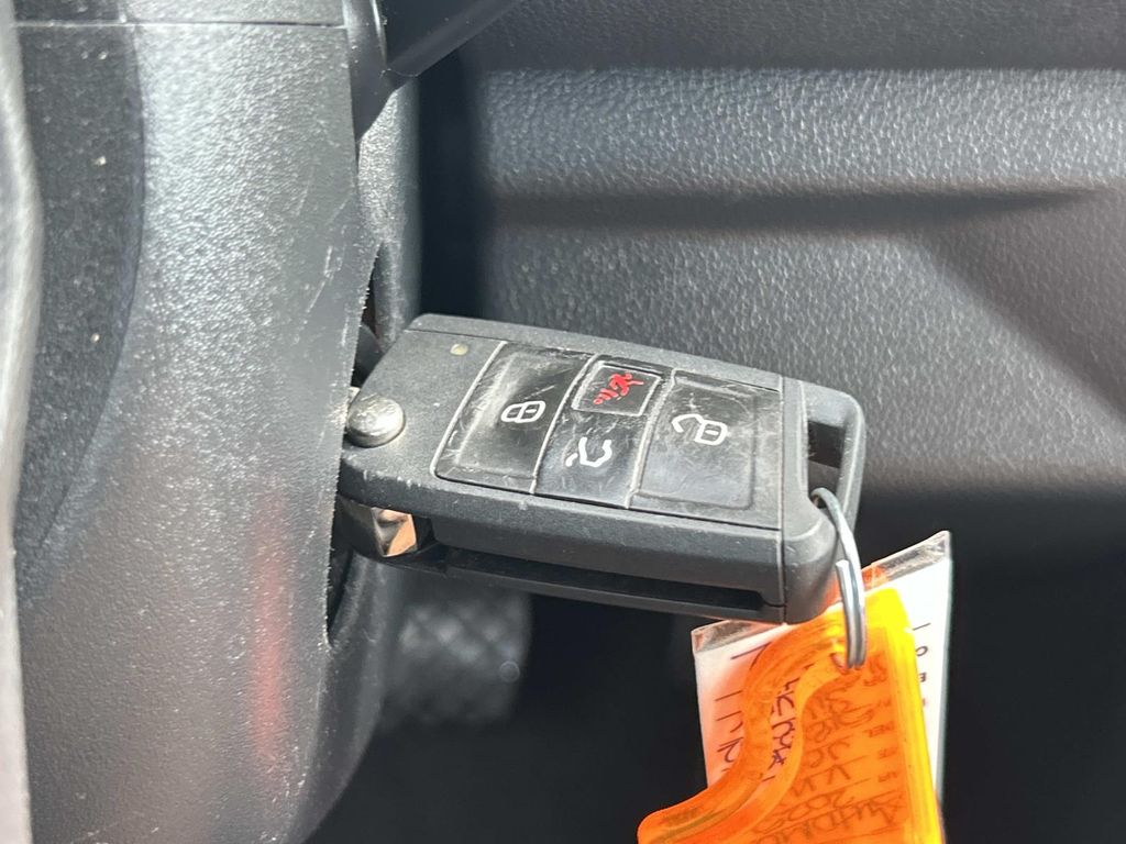 Used 2025 Volkswagen Jetta Sedan