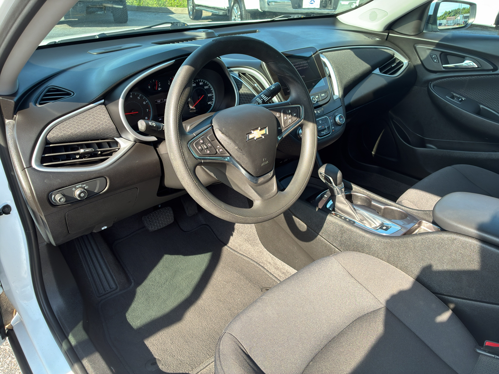 Used 2023 Chevrolet Malibu Sedan